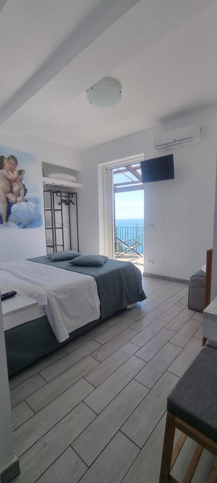 Guest house Da Claudio Conca dei Marini